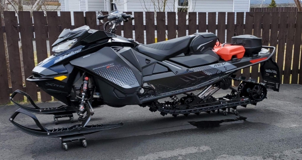 2019 SKI DOO 850 BACK COUNTRY XRS