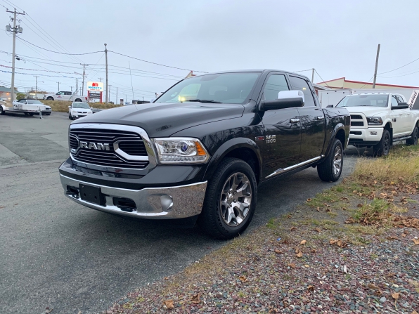 2017 RAM 1500 CREW CAB LIMITED ECO DIESEL 4WD