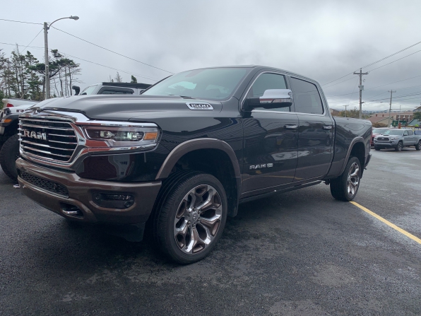 2020 RAM 1500 CREW CAB LONGHORN PANO ROOF FULL LOAD 33K